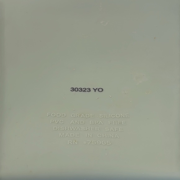 Peanuts baby bib - Picture 6 of 6